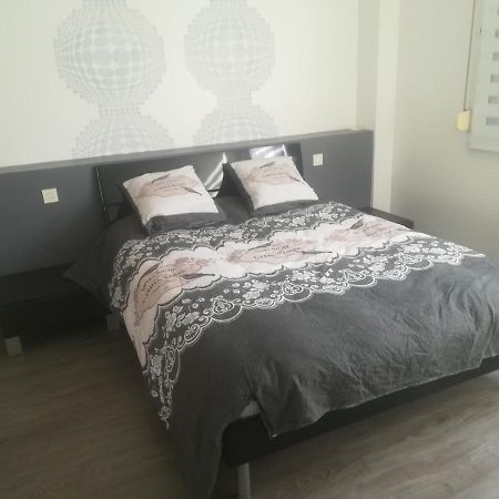 Logement De Plein Pied A Mirecourt מראה חיצוני תמונה